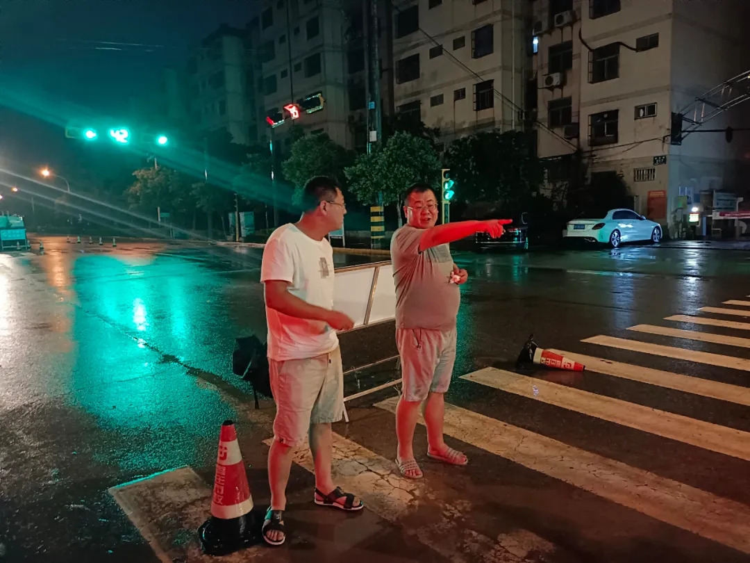 6401.webp.jpg 6401.webp.jpg